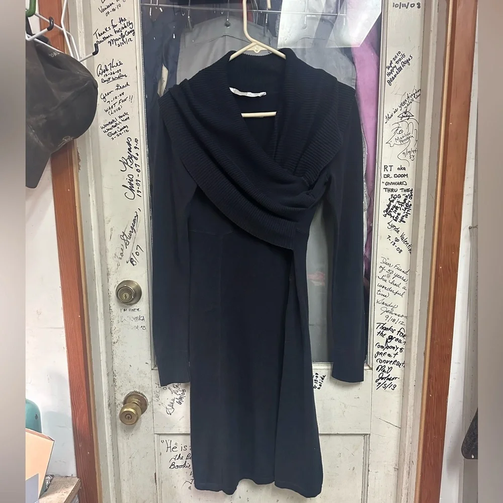 Athleta Sochi Cowl Dress in Black - Picture 4 of 9